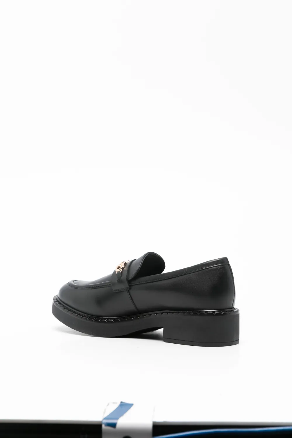 Twinset Chain-detail Loafers In Black