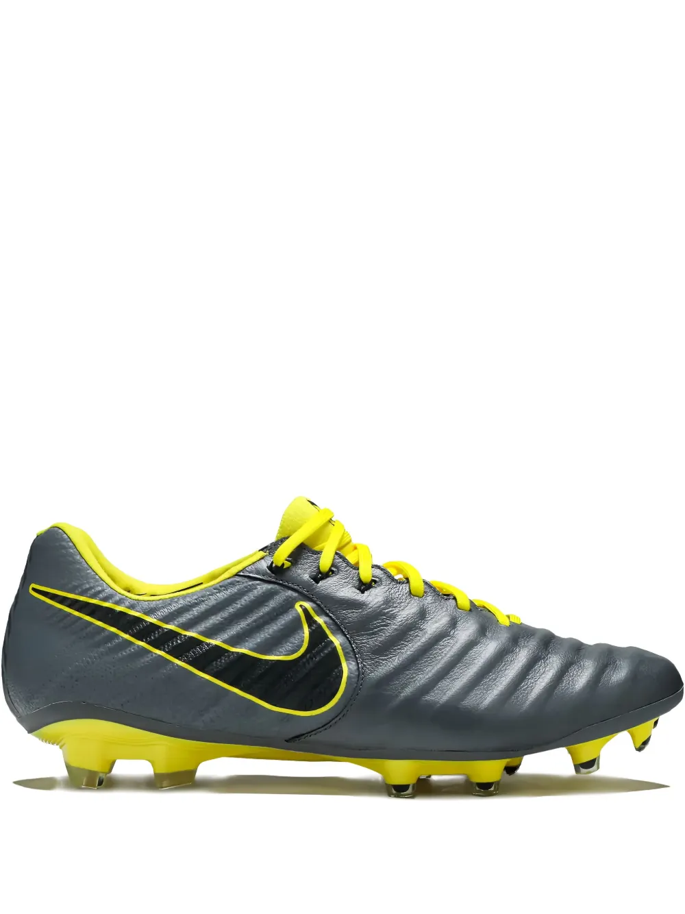 Nike Tiempo Lgend 7 Elite cleats - Grigio