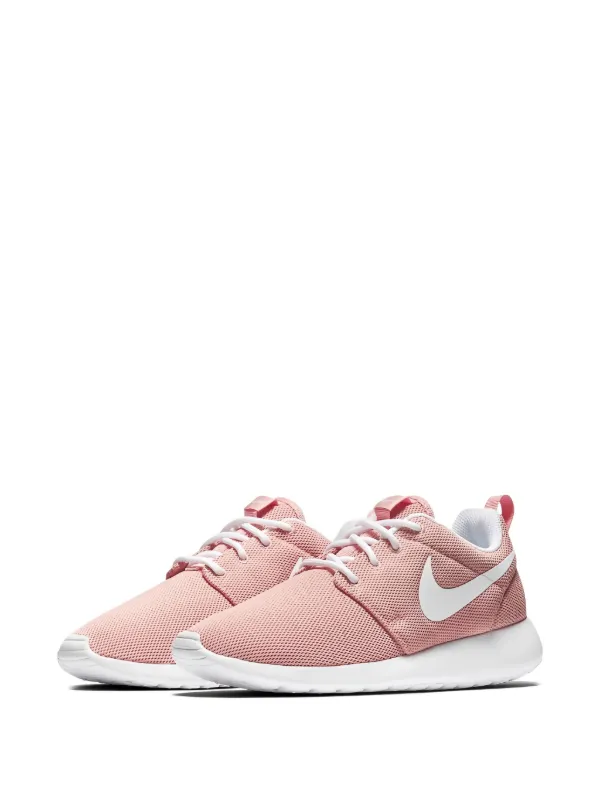 pink roshe shoes