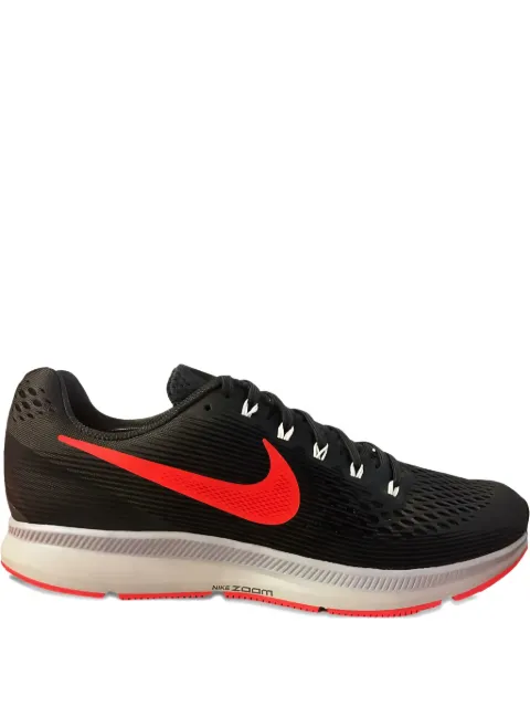 Nike Air Zoom Pegasus 34 low-tops performance sneakers