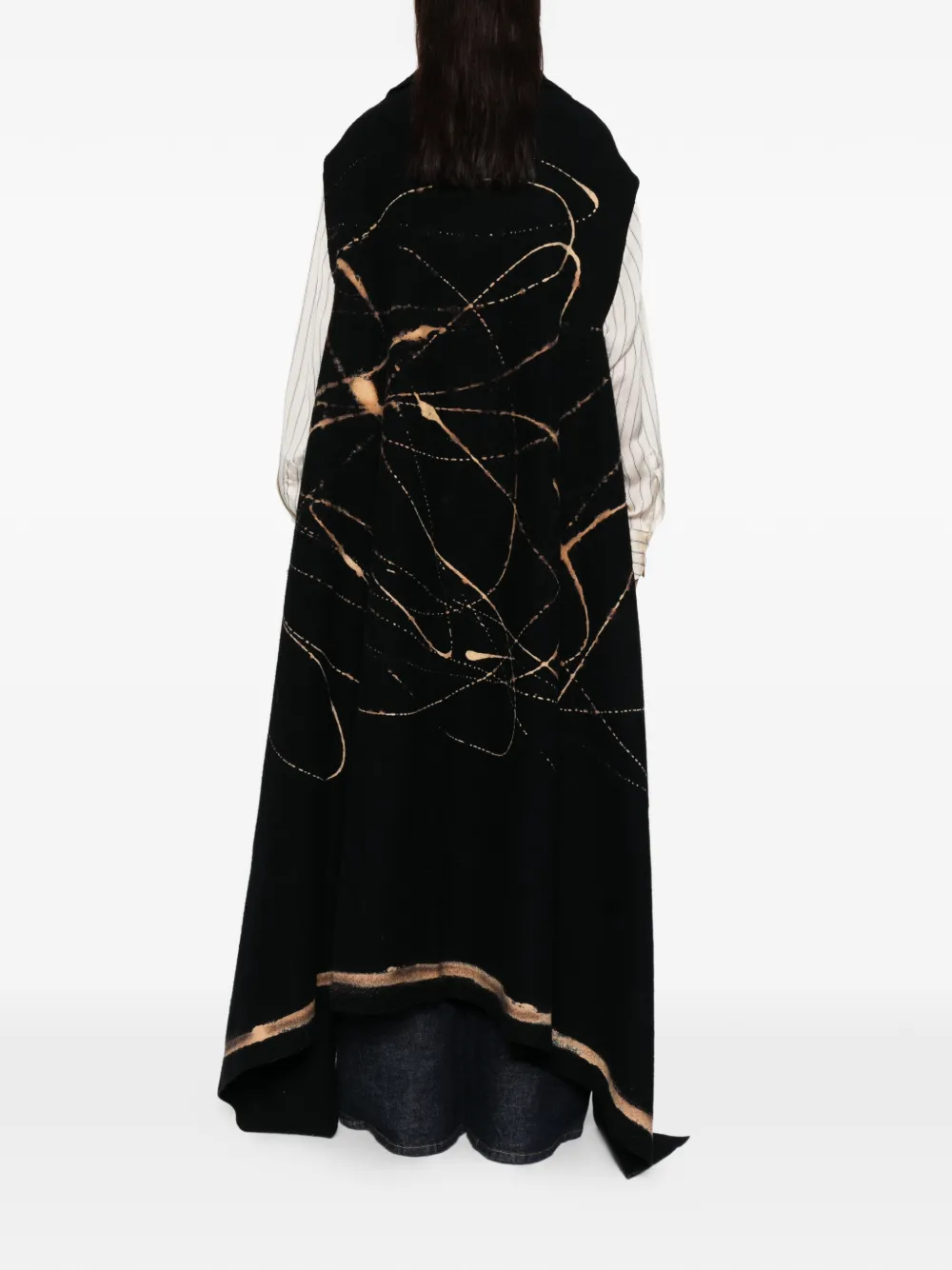 2015s Open-Front Cape