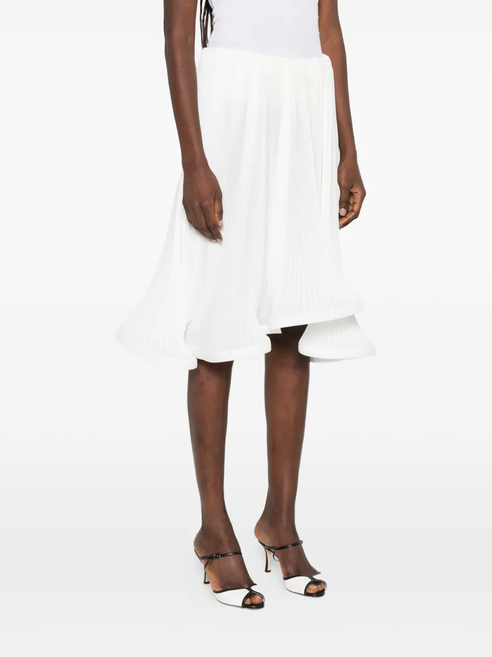  Rowen Rose Pleated Midi Skirt - White 