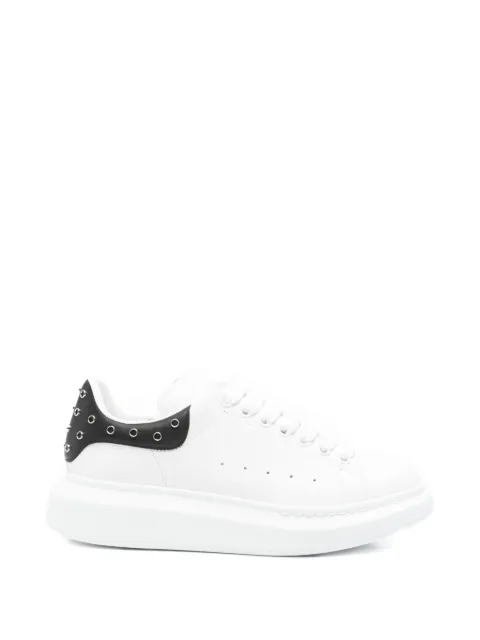 Alexander McQueen 오버사이즈 아일렛 디테일 레이스업 스니커즈