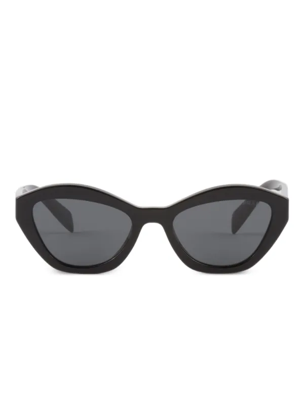 Prada Eyewear キャットアイ サングラス | ブラック | FARFETCH JP