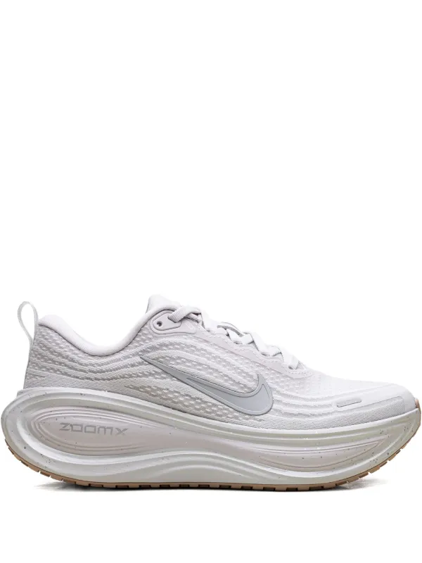 Nike ボメロ プラス スニーカー | グレー | FARFETCH JP