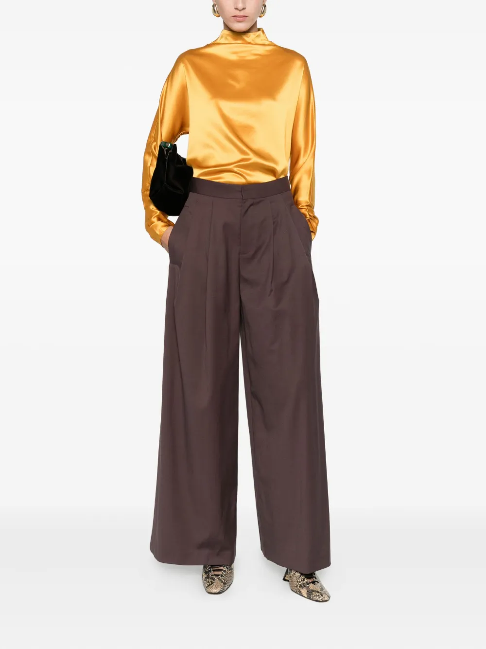 Isabelle Blanche pleat-detail trousers - Bruin
