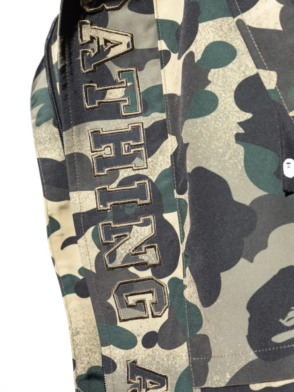A BATHING APE Jack met camouflageprint Groen