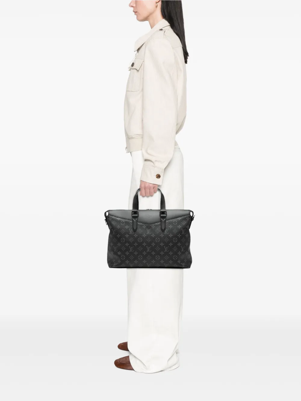Louis Vuitton Pre-Owned bolsa Monogram Eclipse Explorer 2018 | Estilos de archivo | Image 2