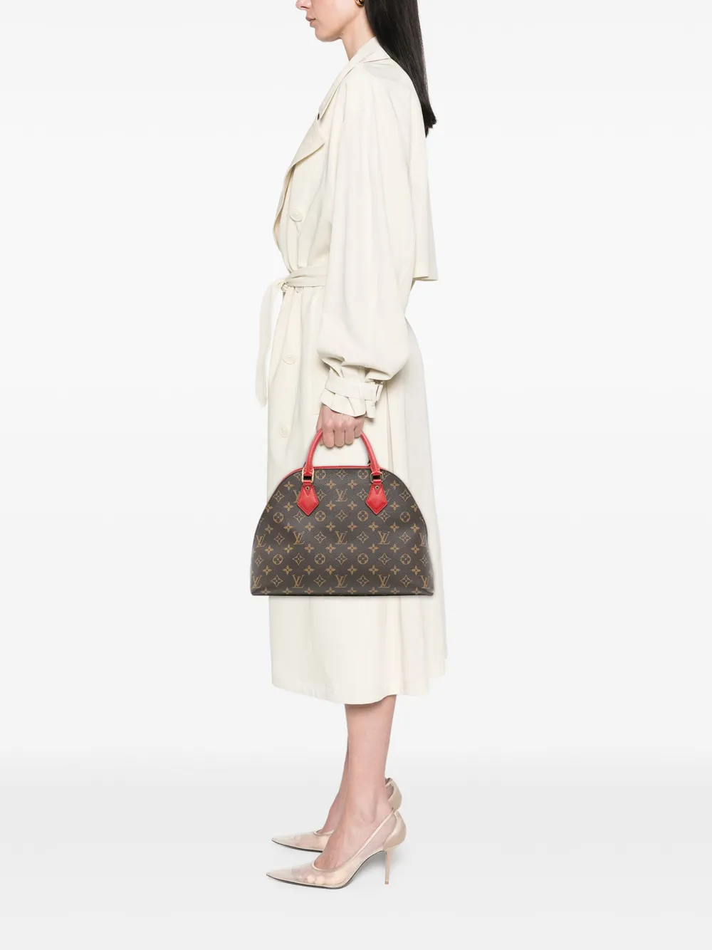 Pre-owned Louis Vuitton 2016 Monogram Alma Bnb Satchel In Brown