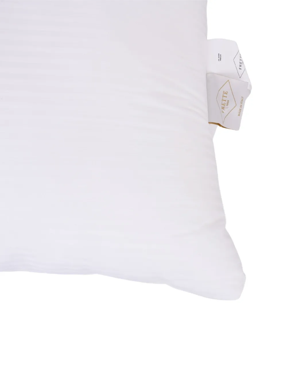 Frette Simple Nuvola Pillow Filler (40cm X 65xm) In White