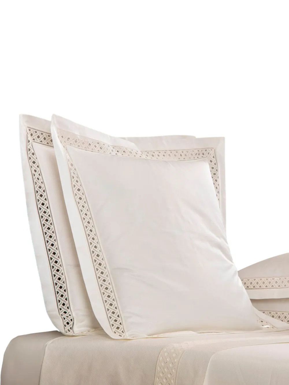 Frette Lozenge Lace Bedding In Neutral