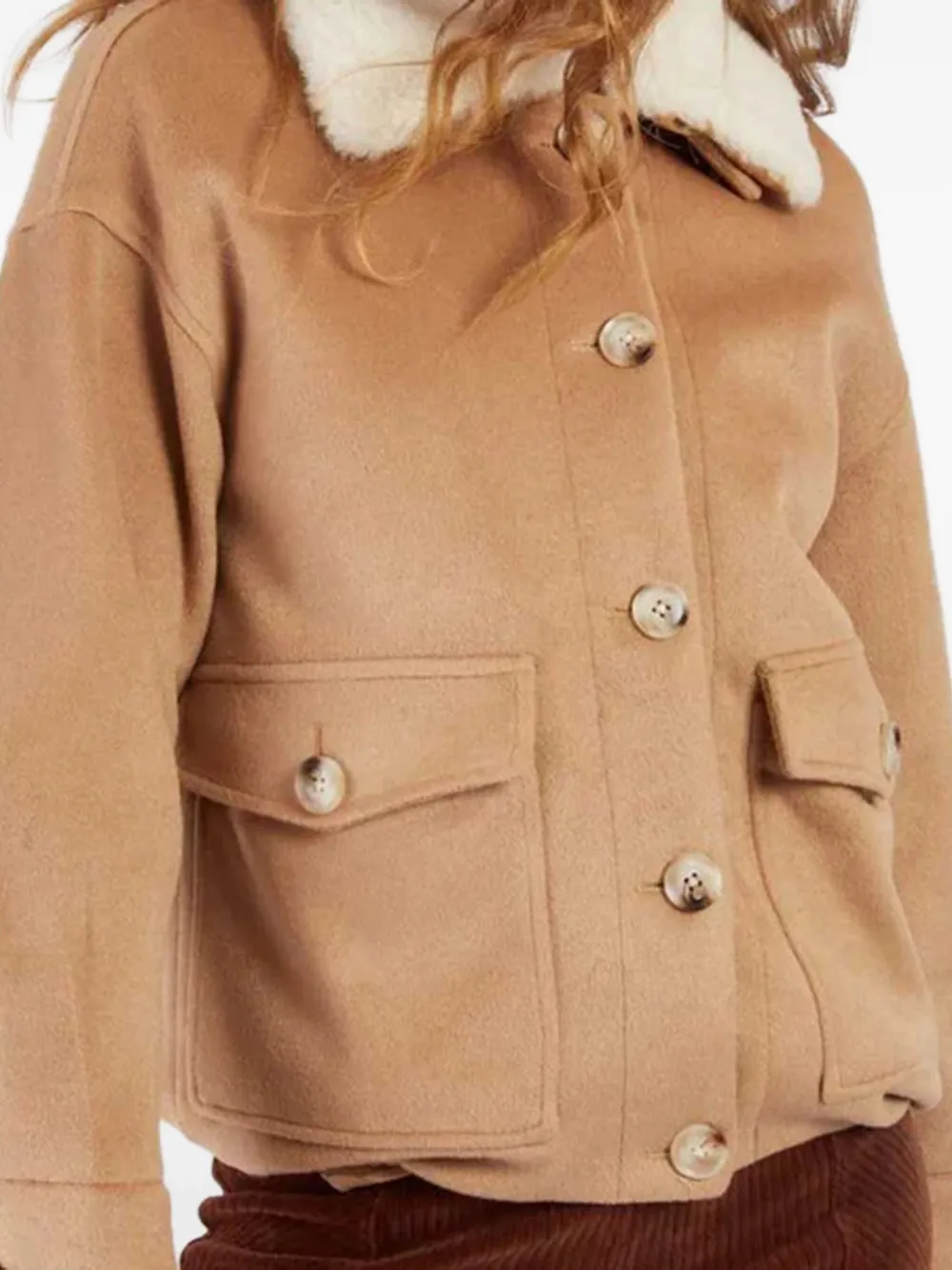 REPUBLIQUE 纽扣夹克