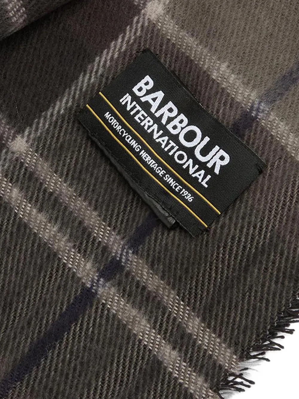 Barbour International Muts en sjaal met franje Zwart