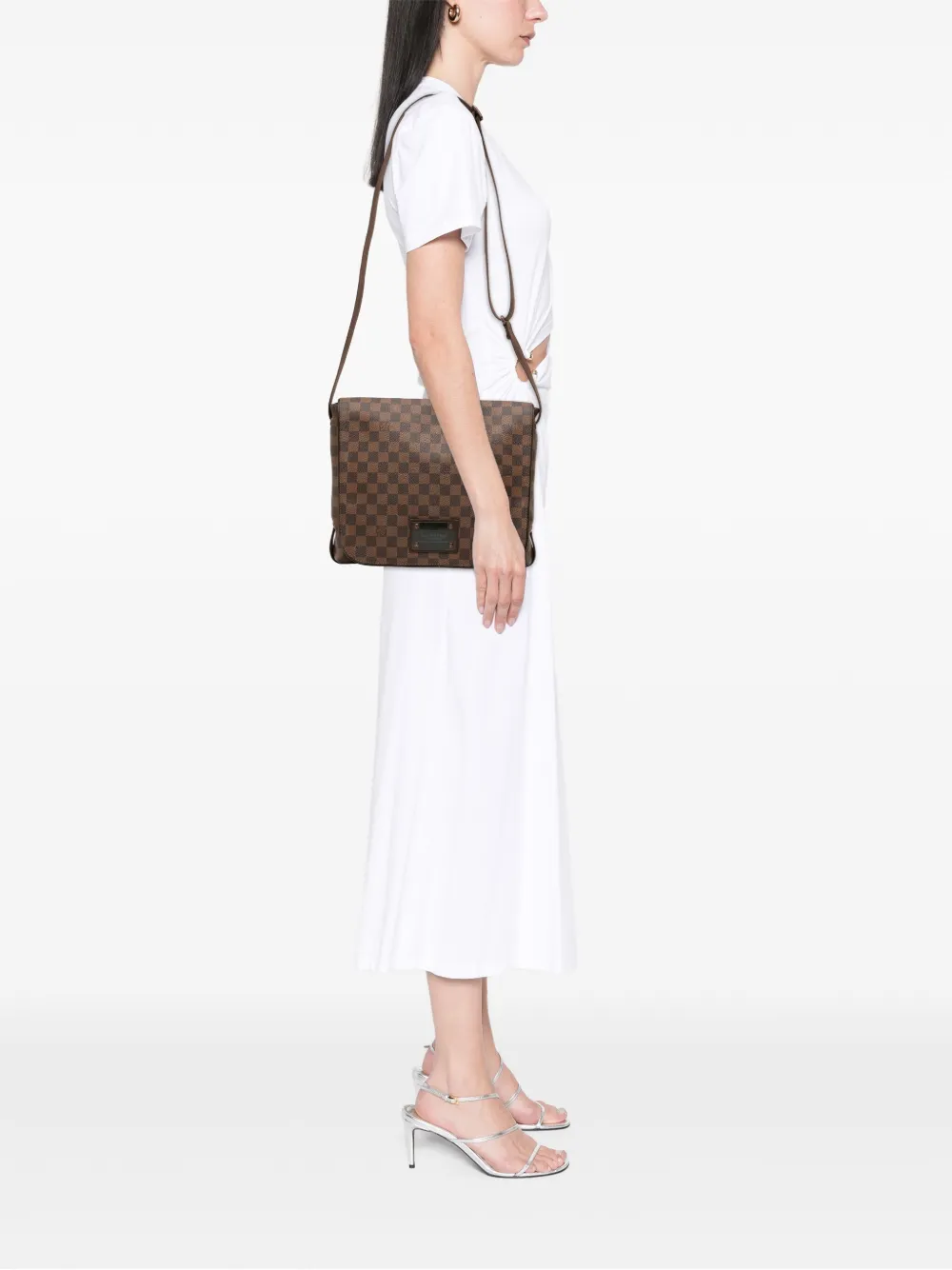 Pre-owned Louis Vuitton 2011 Damier Ebene Brooklyn Mm Crossbody Bag In Brown