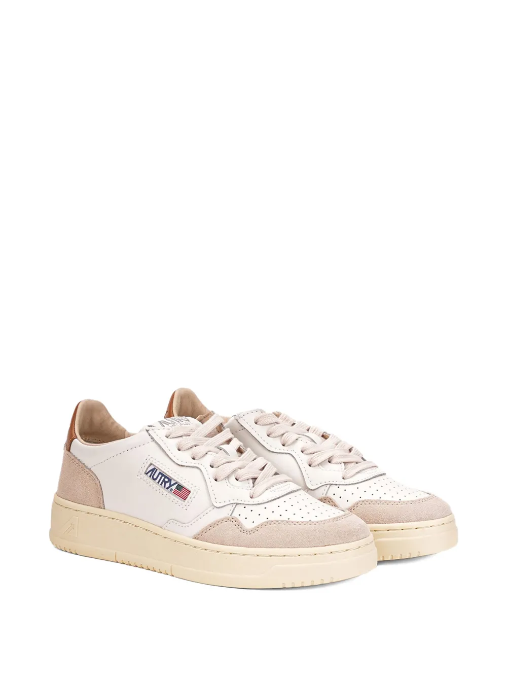 Autry Medalist Low Lace-up Sneakers In White