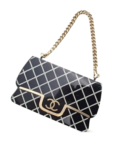 CHANEL Pre-Owned broche de resina con logo CC 2019