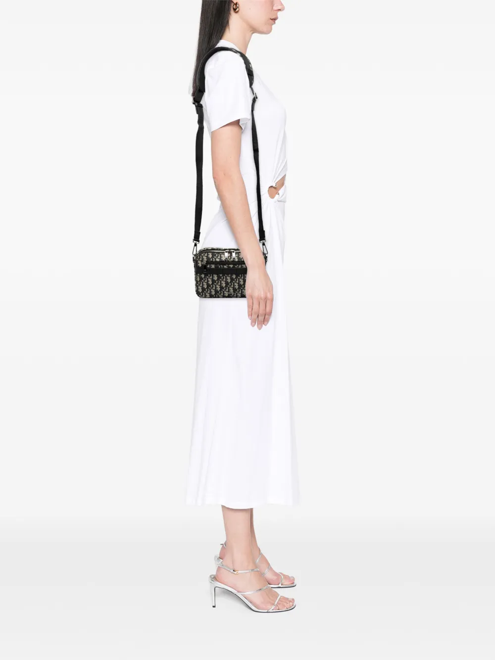 Christian Dior Pre-Owned 2022 Oblique Canvas Safari crossbody bag | Pre-Owned | Image 2