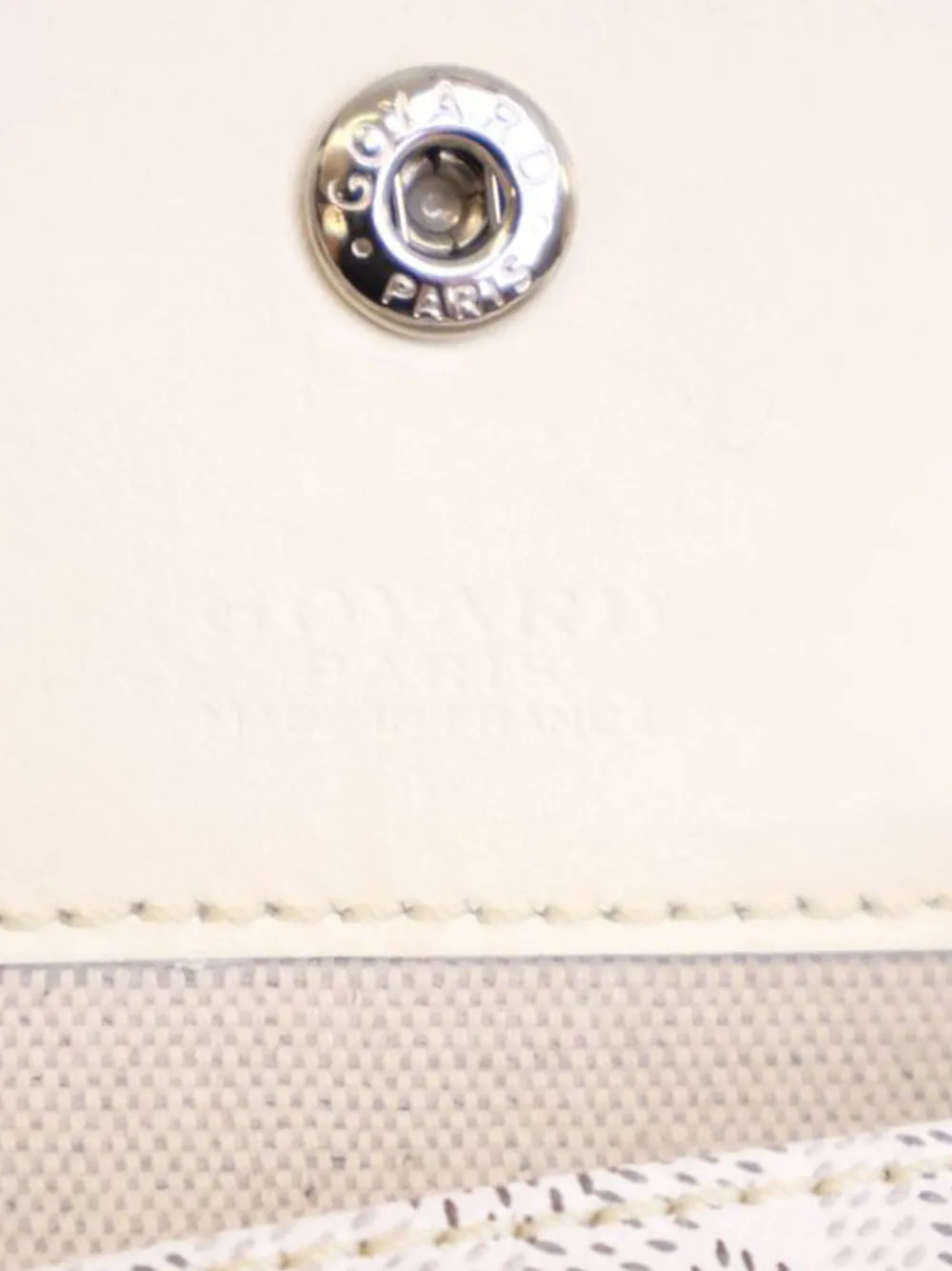 Pre-owned Goyard 2010 Ine Saint Louis Pm Tote Bag In White