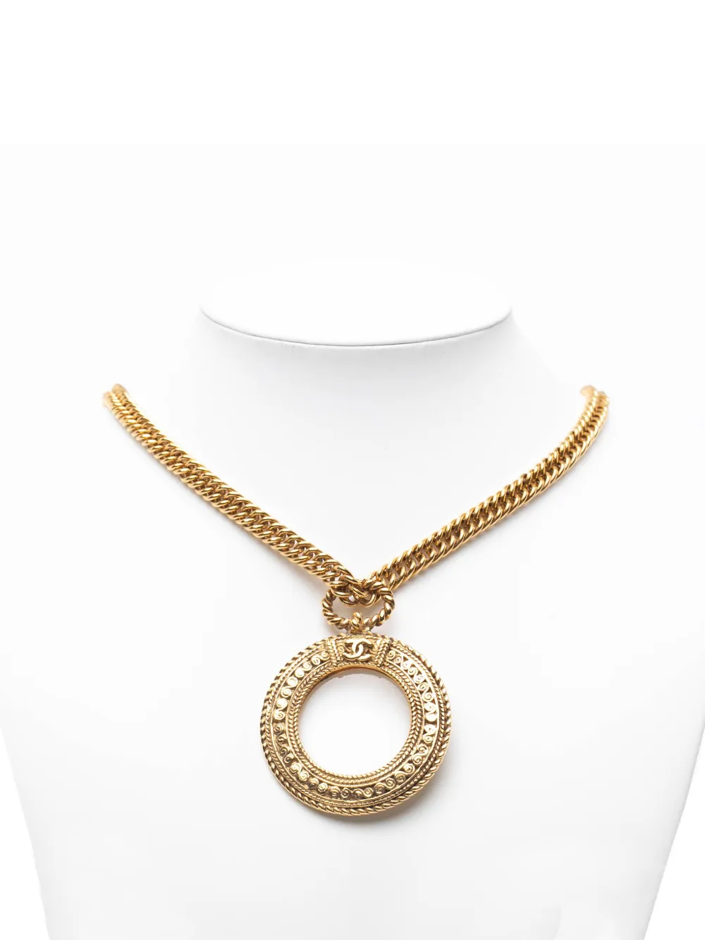 Pre-owned Chanel 1970-1980 Gold Plated Loupe Magnifying Glass Pendant Necklace Costume Necklace