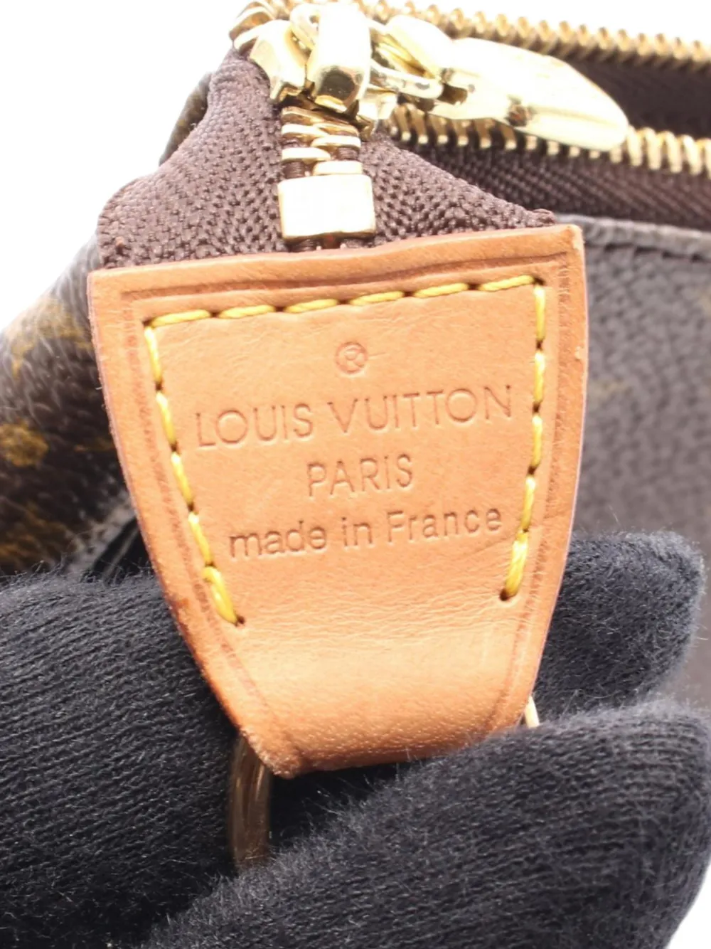 Pre-owned Louis Vuitton 2001 Monogram Pochette Accessoires Shoulder Bag In Brown