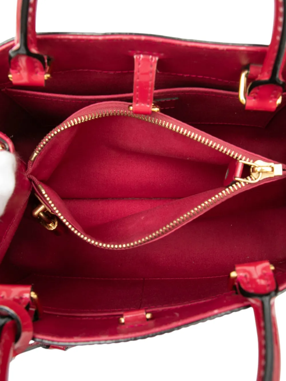 Pre-owned Louis Vuitton 2015 Monogram Vernis Montaigne Bb Satchel In Red
