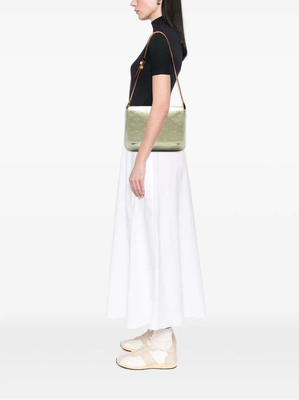 Pre-owned Louis Vuitton 2001 Monogram Vernis Thompson Street Shoulder Bag In Green