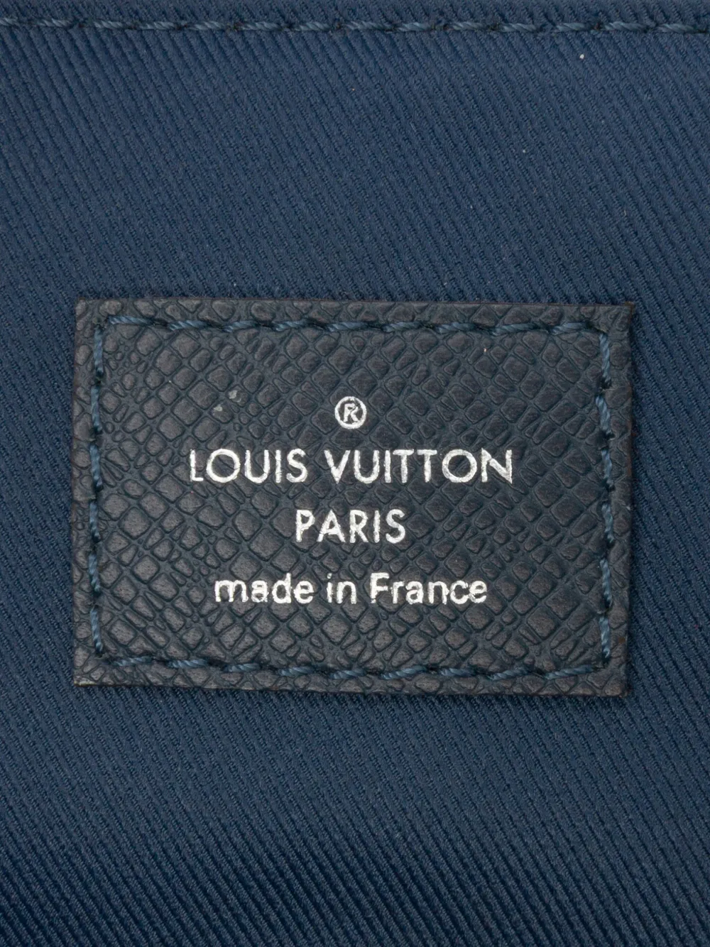 Pre-owned Louis Vuitton 2016 Taiga Porte Documents Slim Business Bag In Blue
