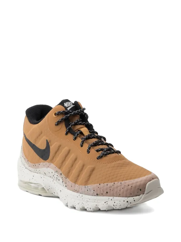 Nike Air Max Invigor Mid Sneakers Brown FARFETCH IN - Main Image