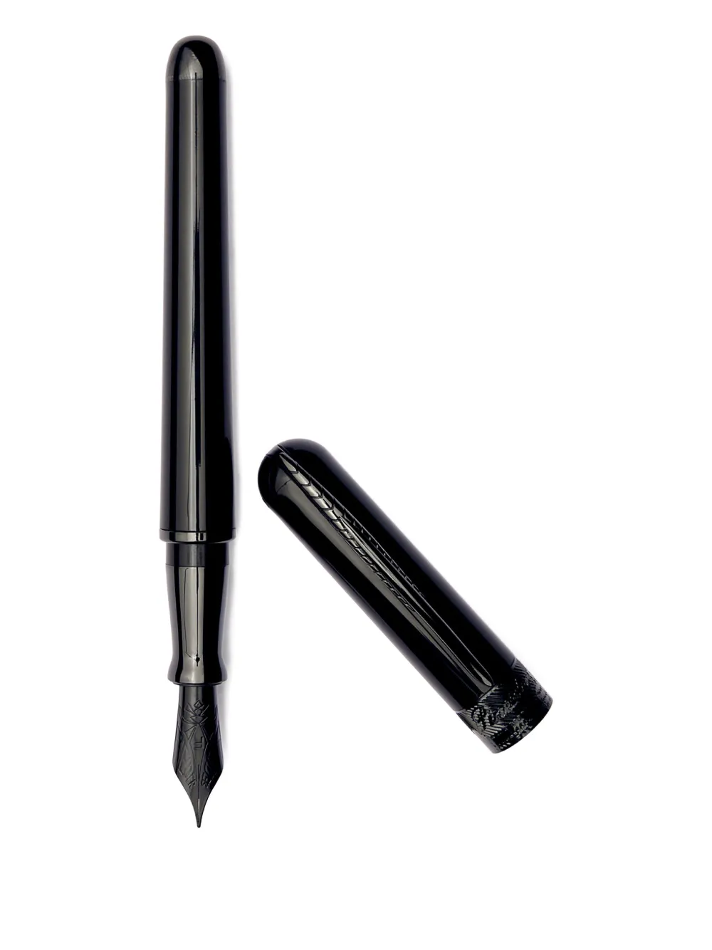 Pineider Avatar UR Glossy fountain pen (14.8cm x 1.42cm) | Pens & Pencils | Image 2