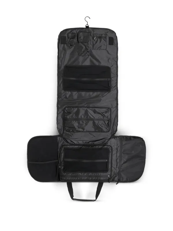 Oakley Latitude Expedition Luggage Bag | Black | FARFETCH JO