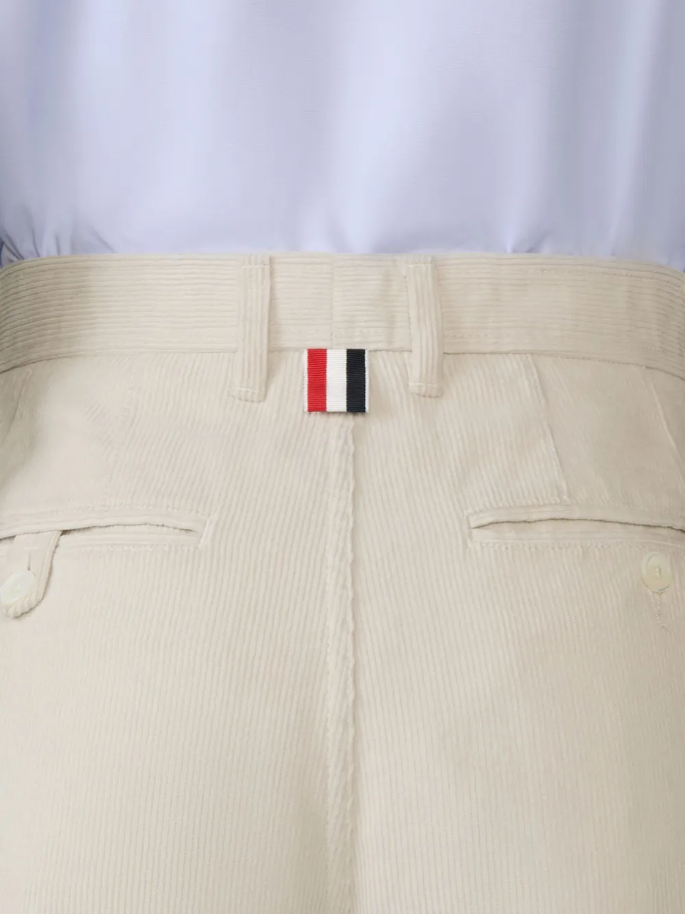 Thom Browne Chino met toelopende pijpen en ribfluwelen textuur Beige