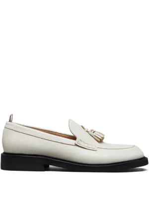 Gucci モノグラム ローファー | ニュートラル | FARFETCH JP