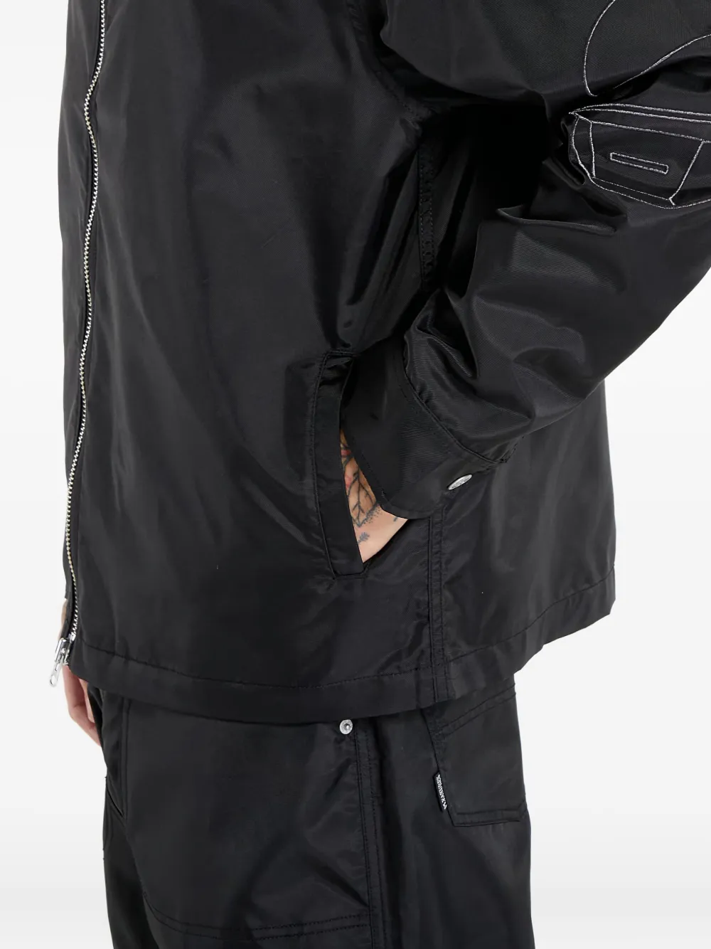 Pleasures Helmets nylon cargo jack Zwart