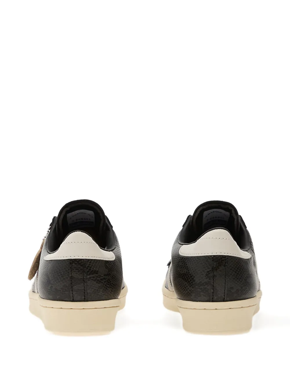 adidas Superstar gestreepte sneakers Zwart