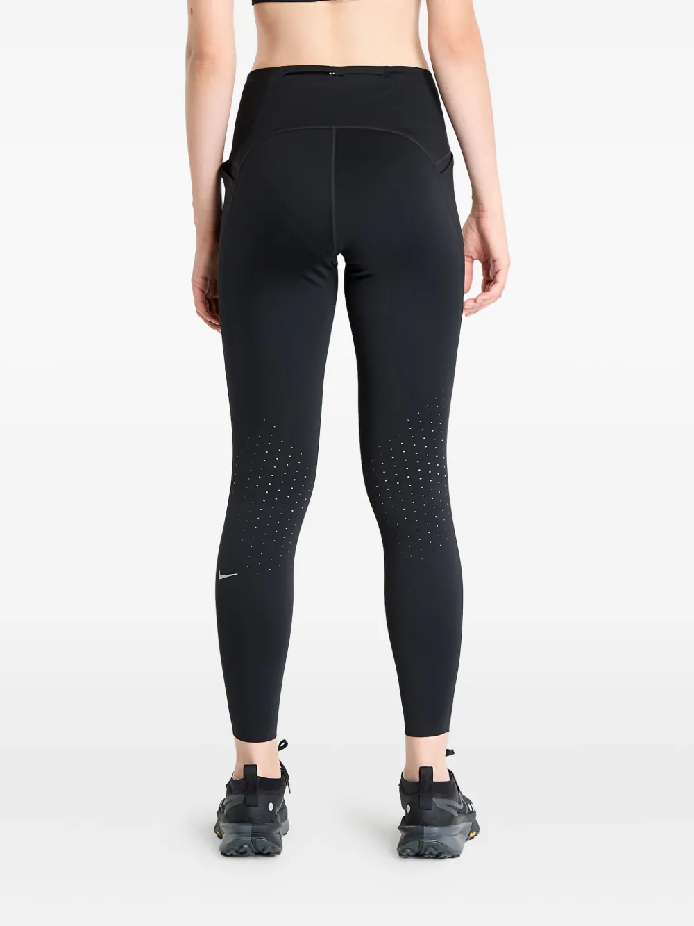 black nike leggings with pocket