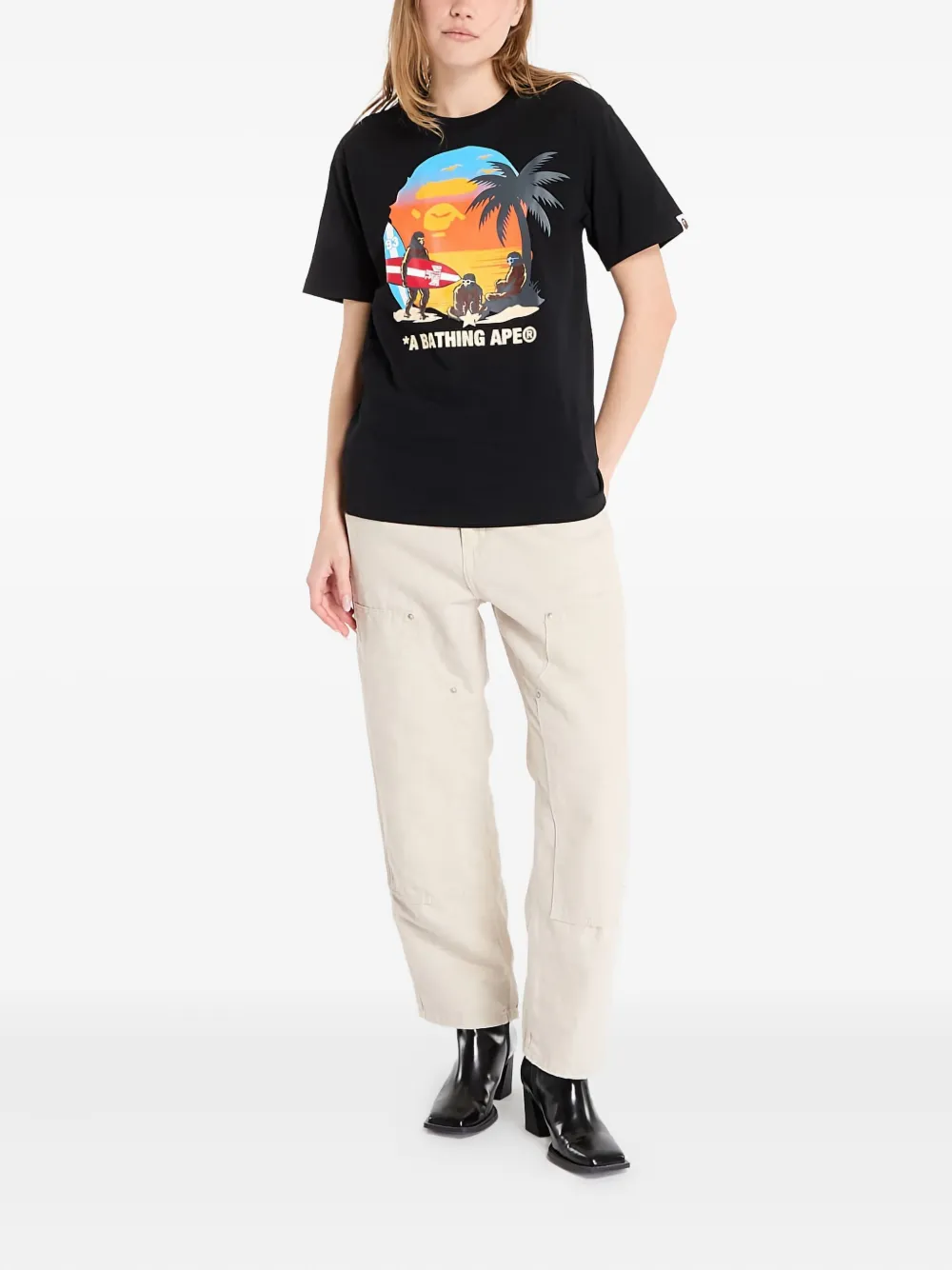 A BATHING APE® camiseta con playa estampada | Playeras y jerséis | Image 2