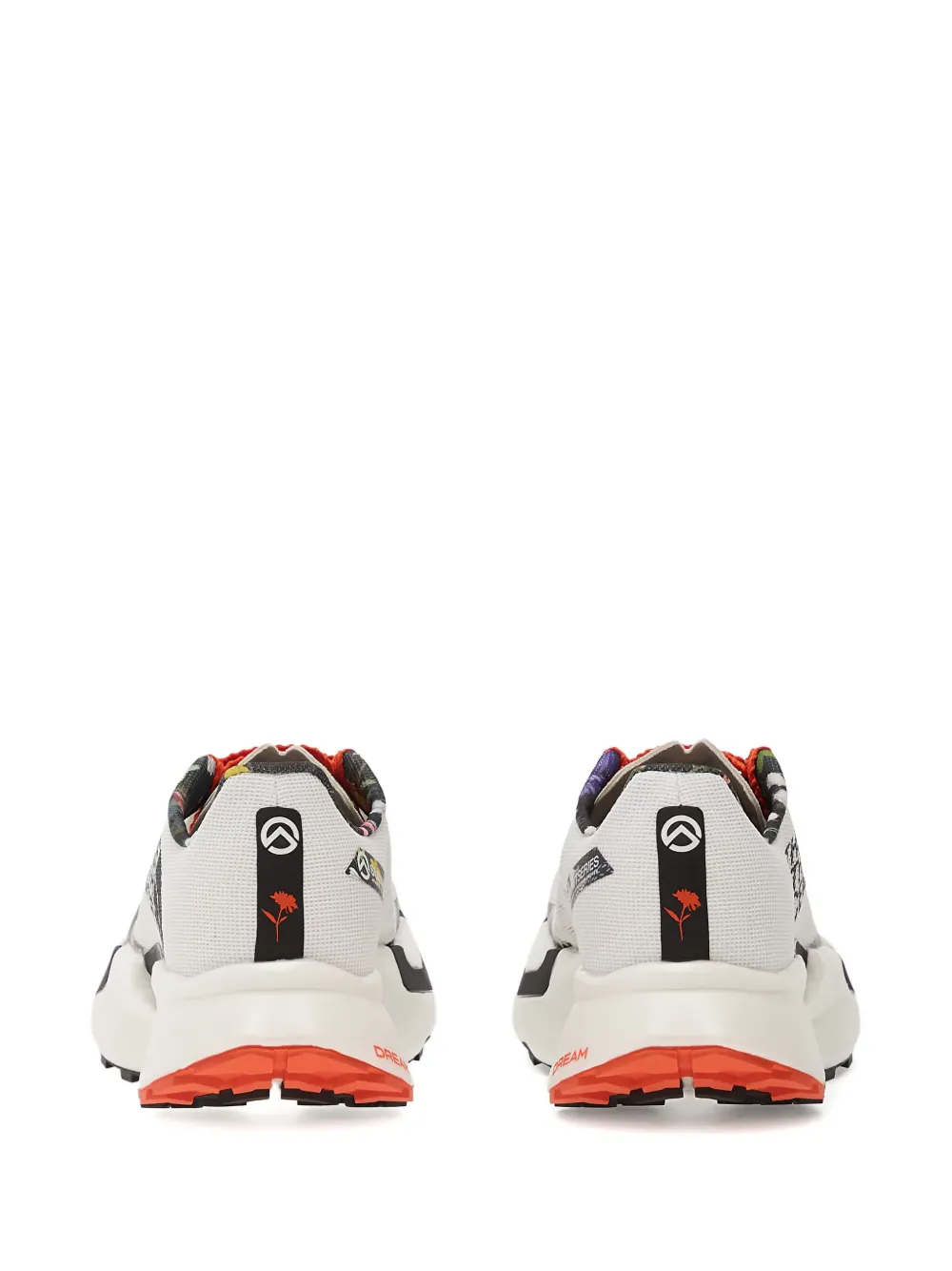 The North Face Summit Series Vectiv Pro 3 Race Edition Sneakers In White