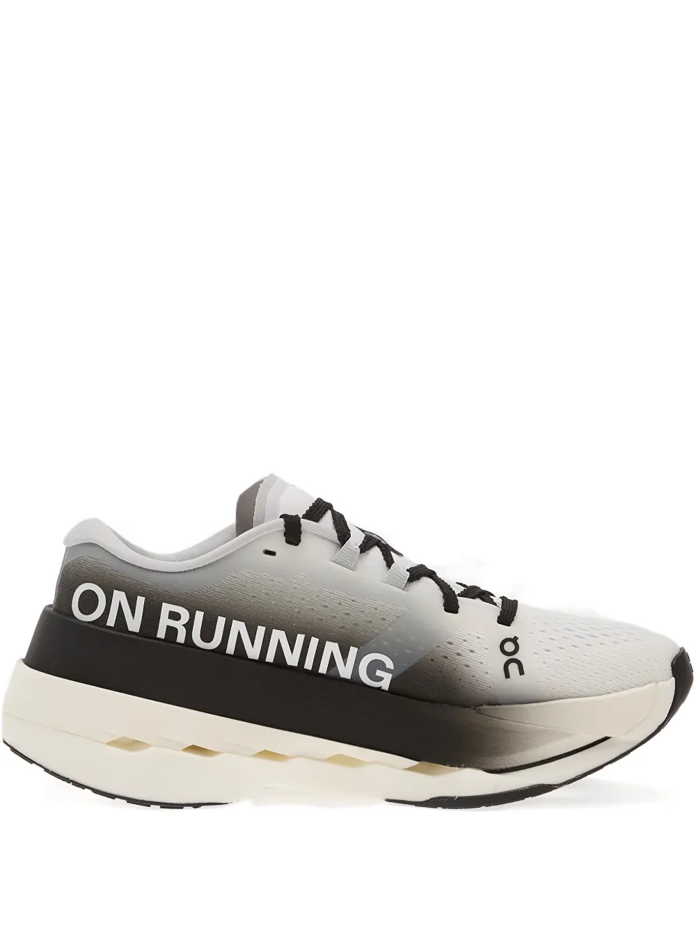 On Running Cloudboom Max sneakers | blanc | Image 1