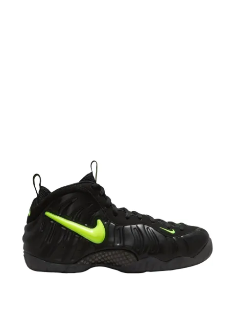 Nike Air Foamposite Pro "Voltage" sneakers
