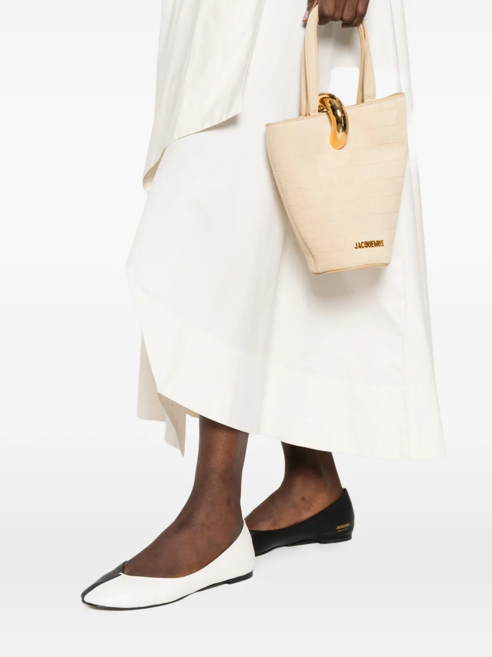 Jacquemus Le Petit Bambola suède shopper met krokodillen-reliëf Beige
