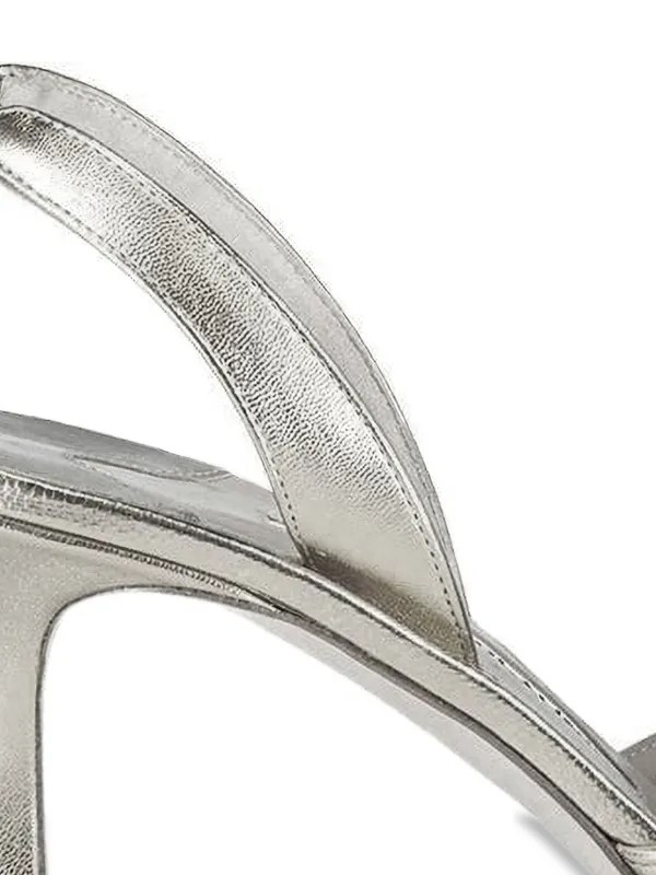 Manolo Blahnik Carolyne スリングバック パンプス 70mm | シルバー