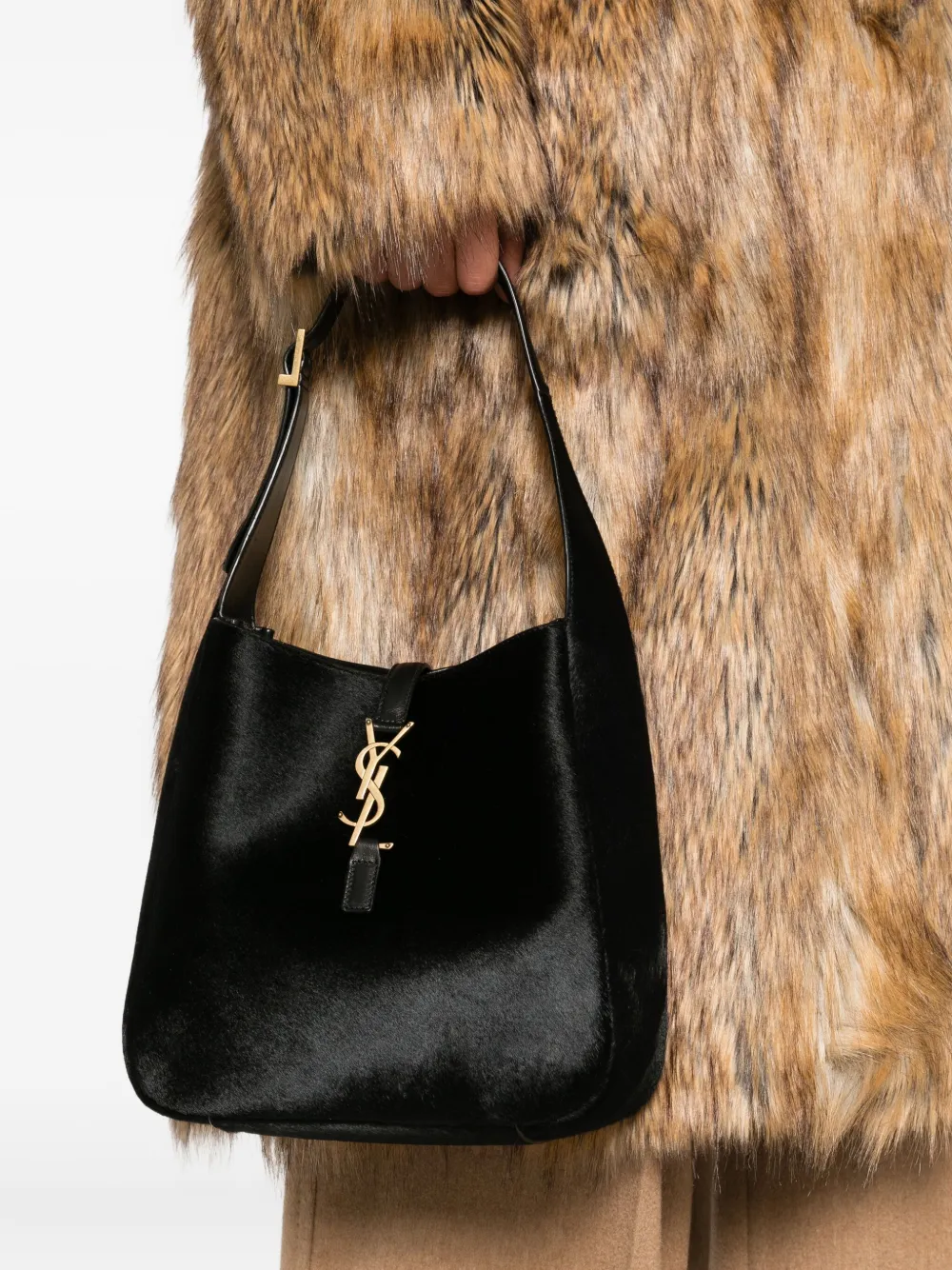 Saint Laurent Schoudertas met gespdetail - Zwart