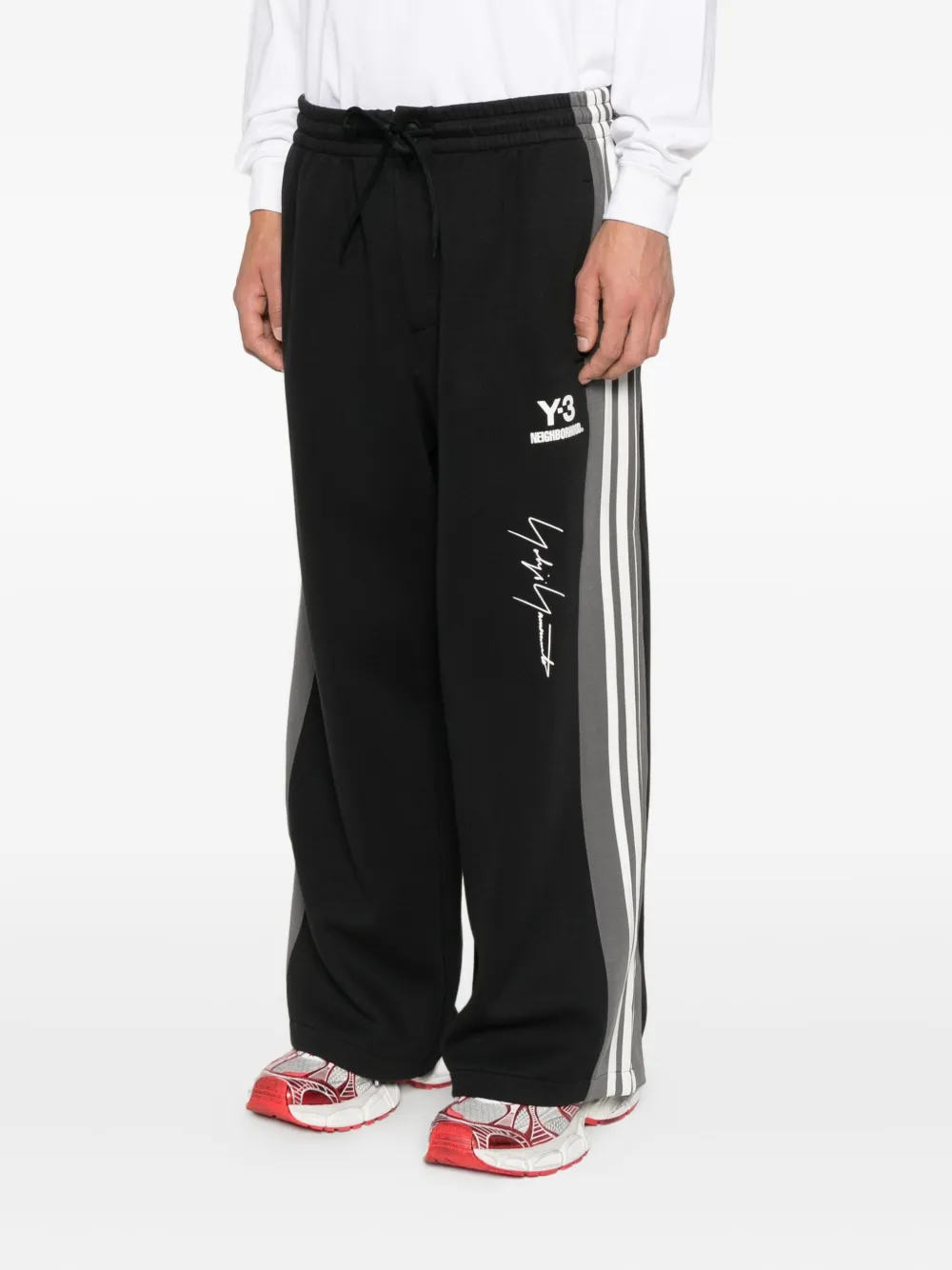 Y-3 Logo-detail Track Trousers In Black