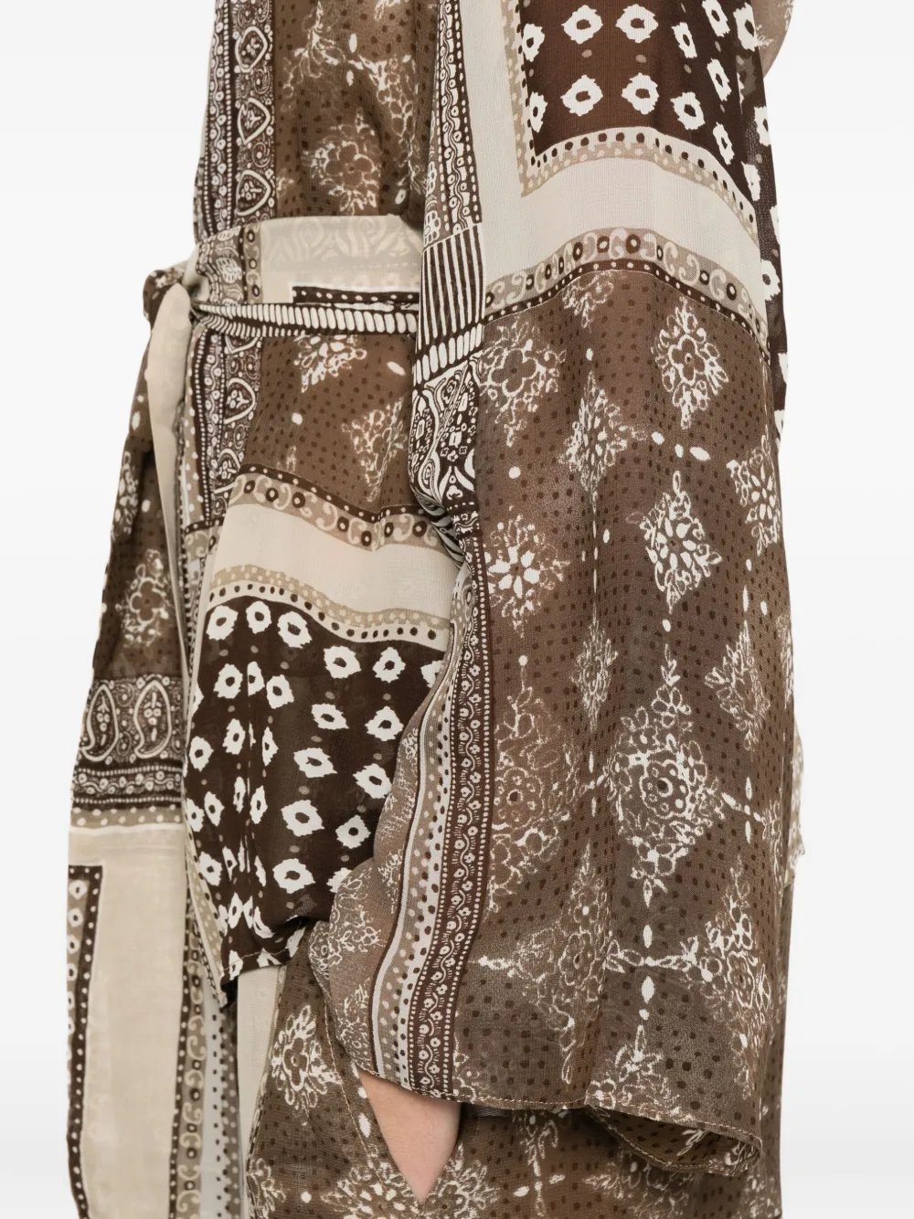Miau By Clara Rotescu Reyes Set In Brown