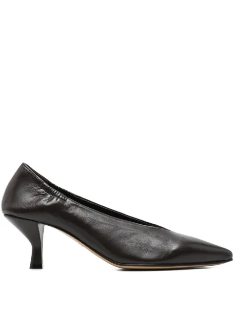 Pomme D´Or pointed leather pumps