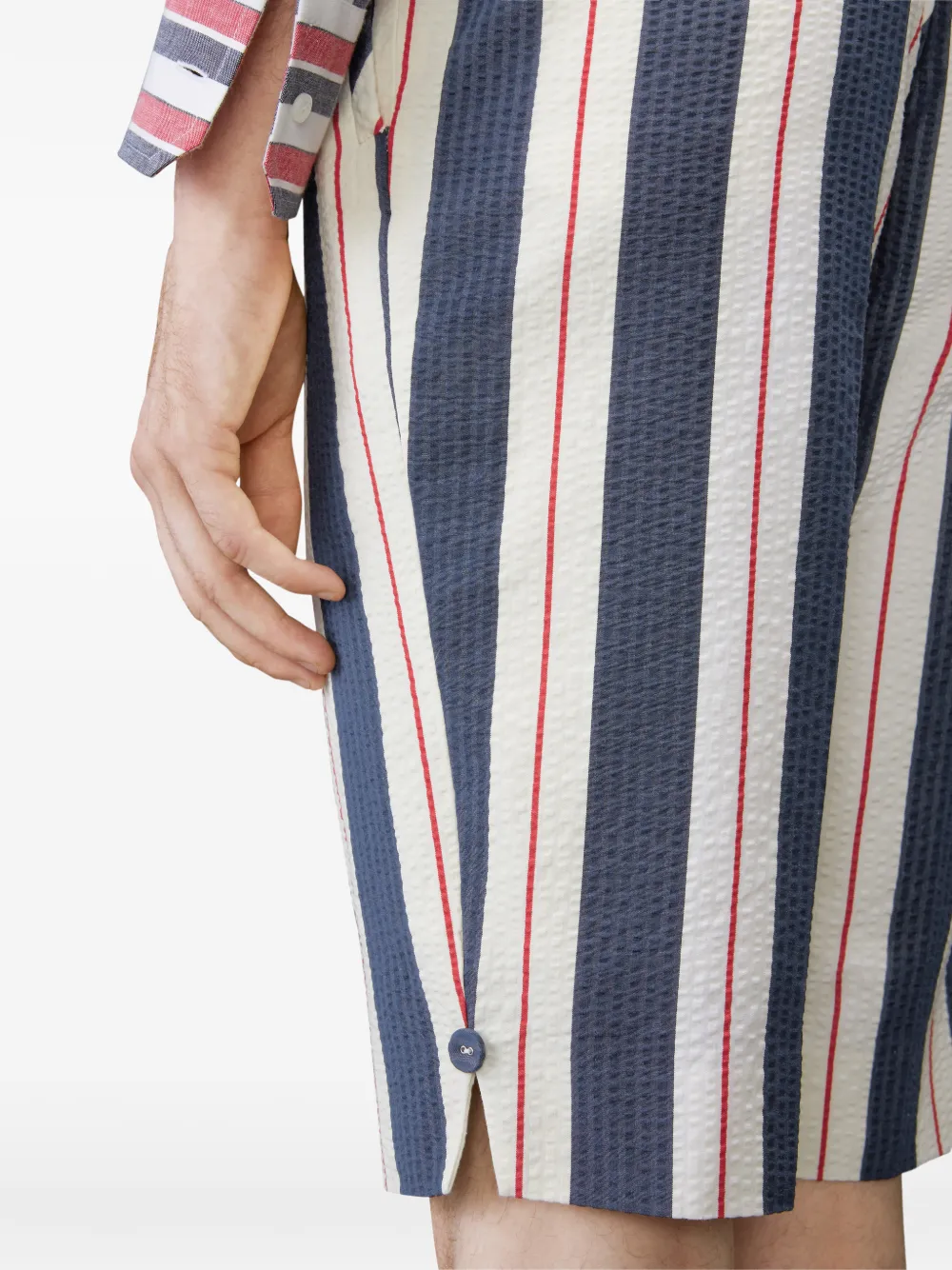 Thom Browne Gestreepte seersucker shorts Blauw
