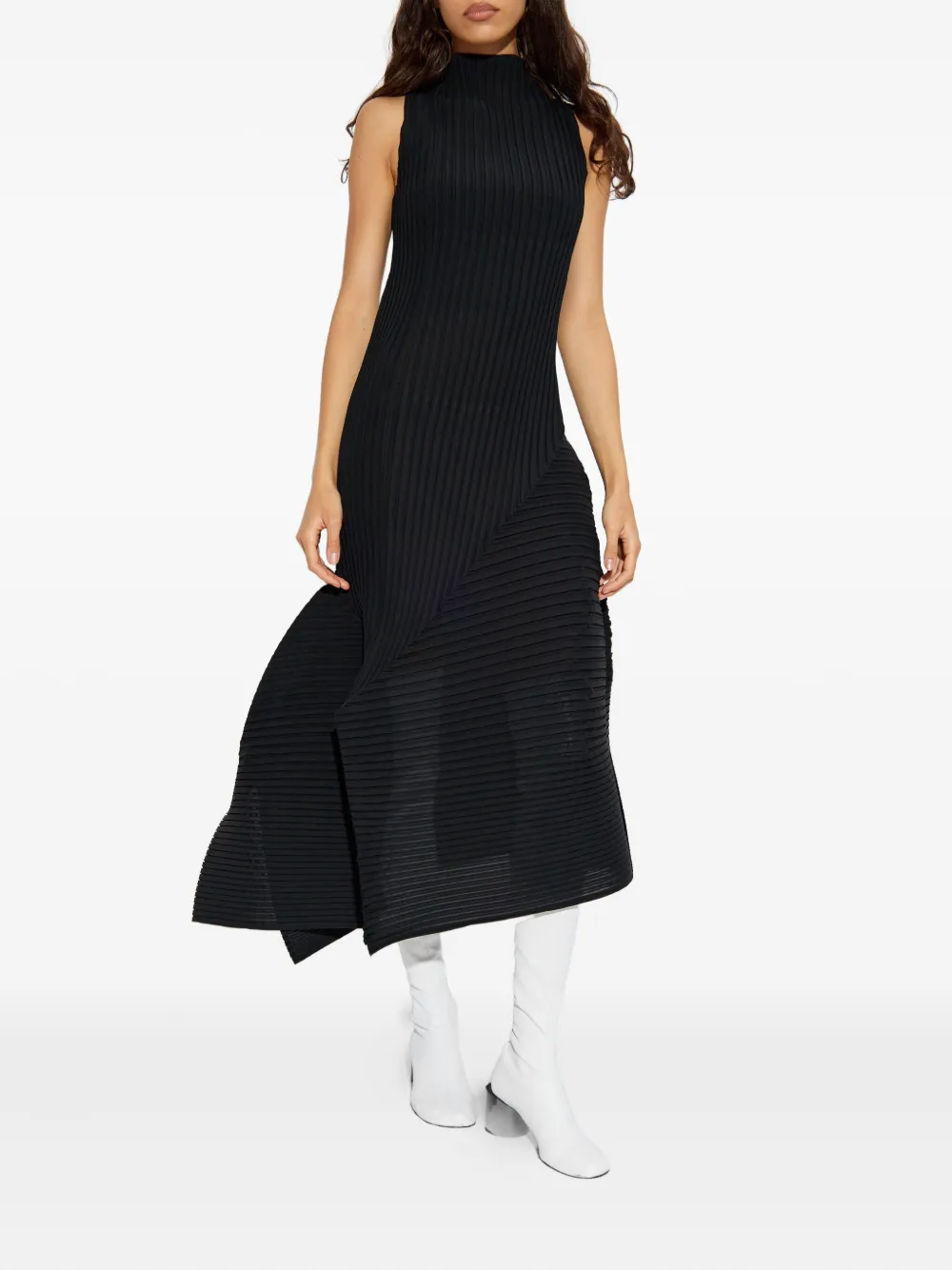 Issey Miyake pleated high-neck dress - Zwart