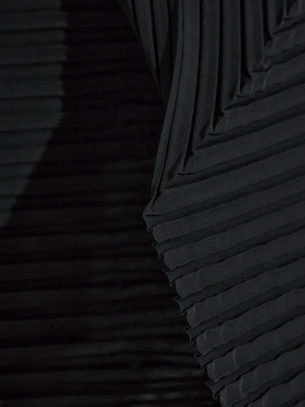 Issey Miyake Pleated High-neck Dress In Black