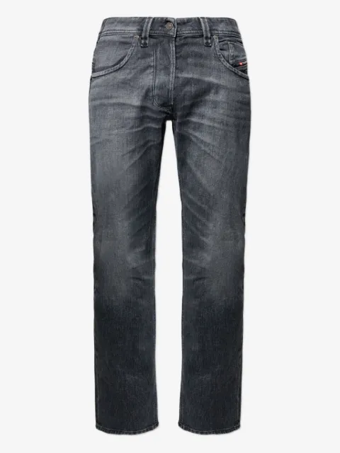 Diesel Larkee 1985 低腰合身牛仔裤