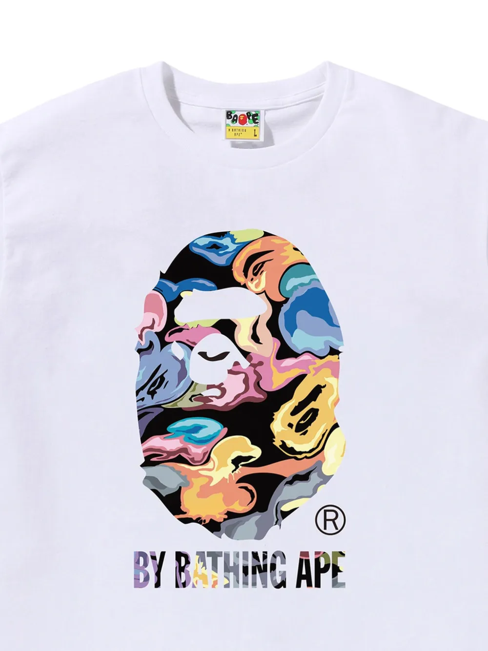 A BATHING APE® playera con motivo gráfico | Playeras | Image 2